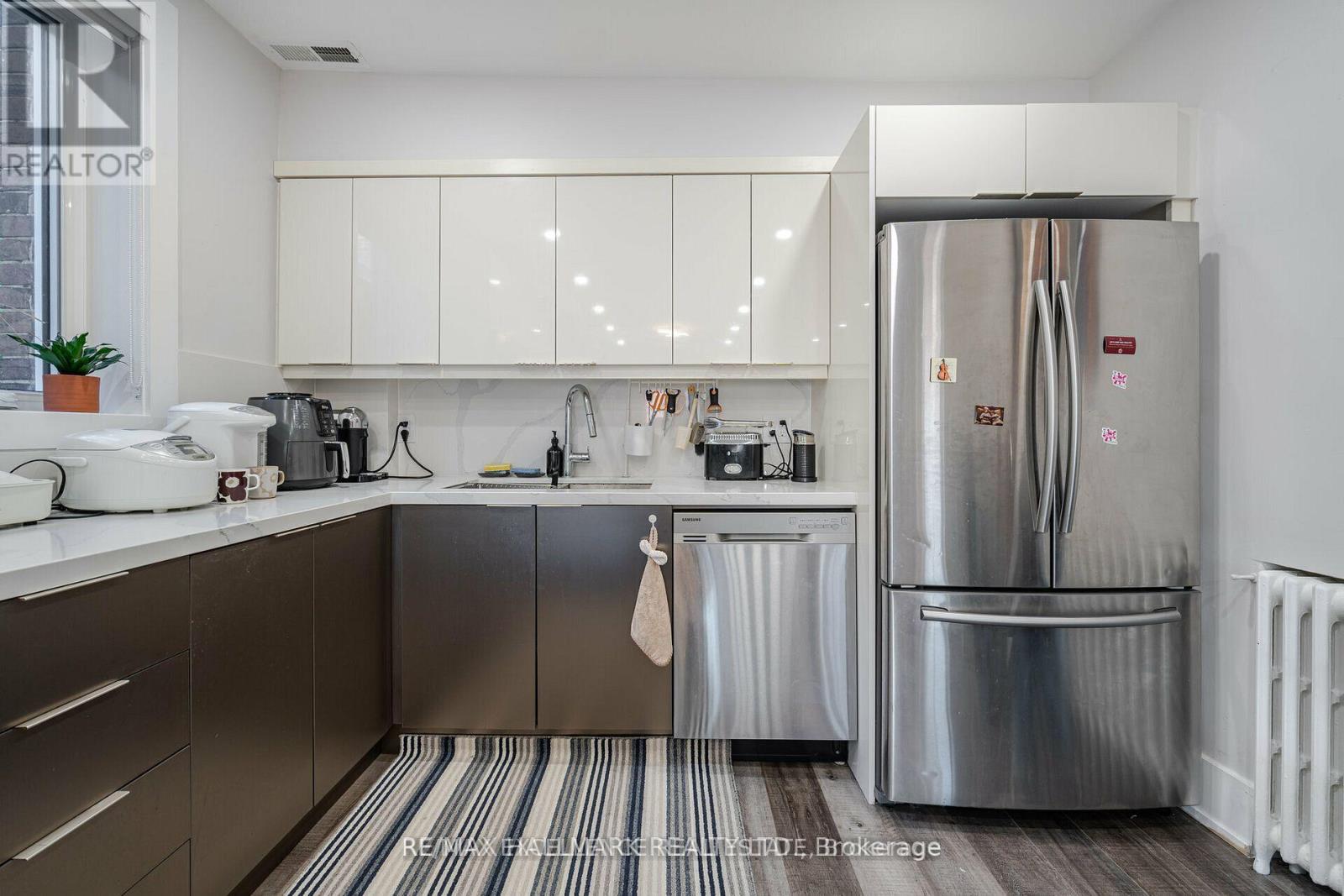 2nd Floor - 193 Heath Street W, Toronto, Ontario  M4V 1V3 - Photo 20 - C13810710