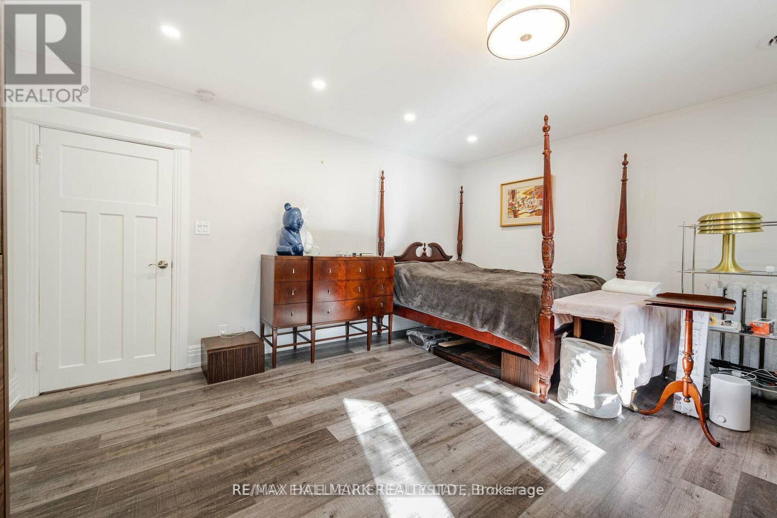 2nd Floor - 193 Heath Street W, Toronto, Ontario  M4V 1V3 - Photo 30 - C13810710