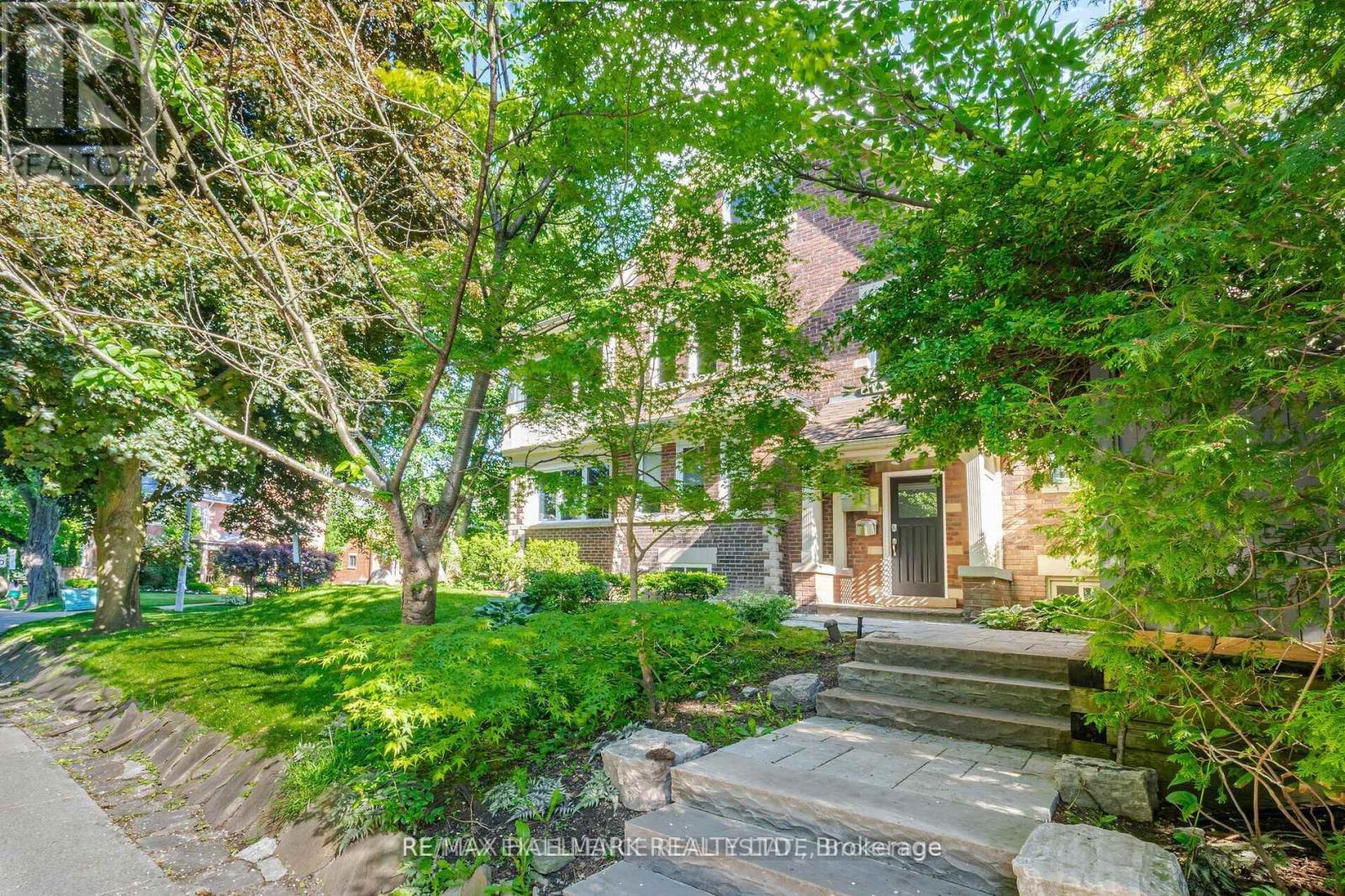 2nd Floor - 193 Heath Street W, Toronto, Ontario  M4V 1V3 - Photo 4 - C13810710
