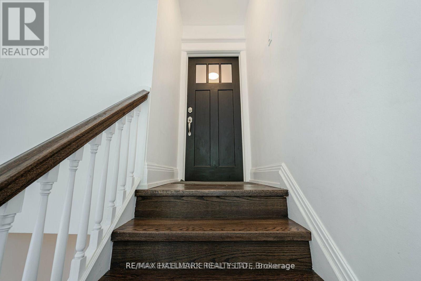 2nd Floor - 193 Heath Street W, Toronto, Ontario  M4V 1V3 - Photo 7 - C13810710