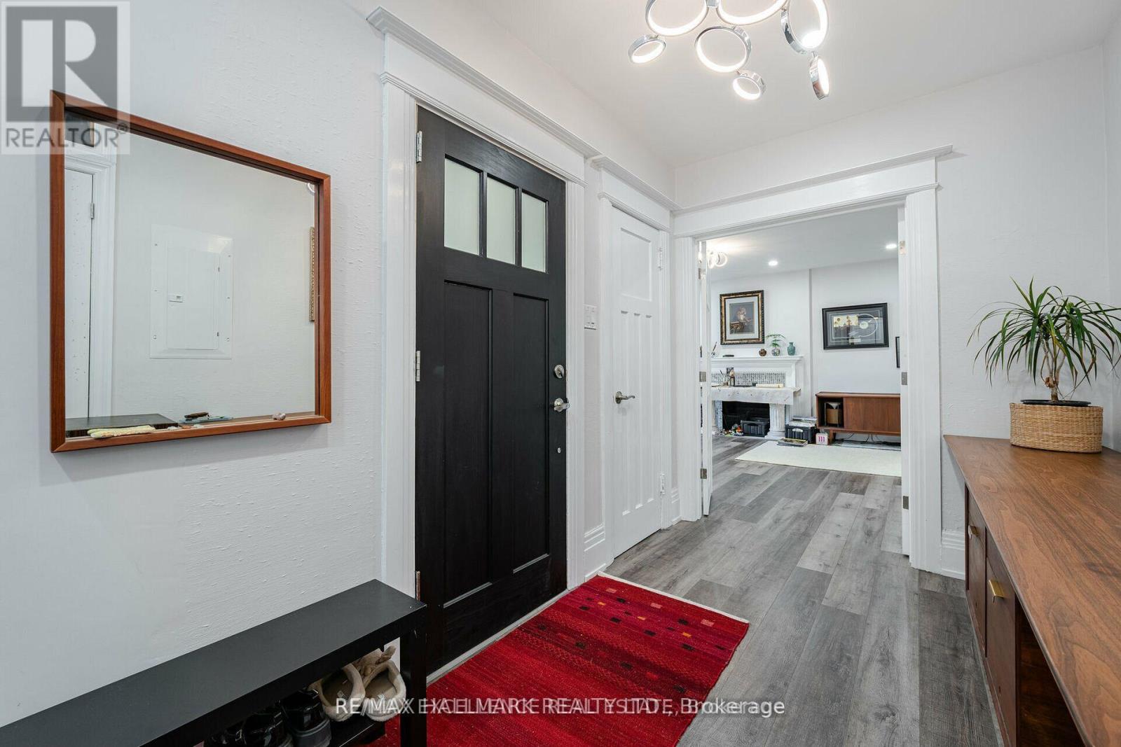 2nd Floor - 193 Heath Street W, Toronto, Ontario  M4V 1V3 - Photo 8 - C13810710