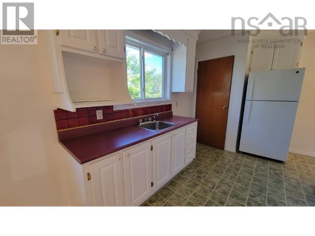33 Coles Road, Sackville, Nova Scotia  B4C 1T9 - Photo 13 - 202623957