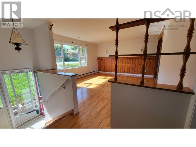 33 Coles Road, Sackville, Nova Scotia  B4C 1T9 - Photo 6 - 202623957