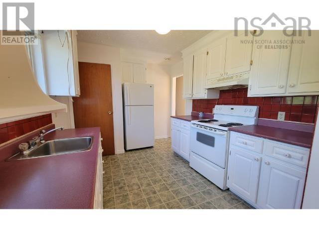 33 Coles Road, Sackville, Nova Scotia  B4C 1T9 - Photo 15 - 202623957