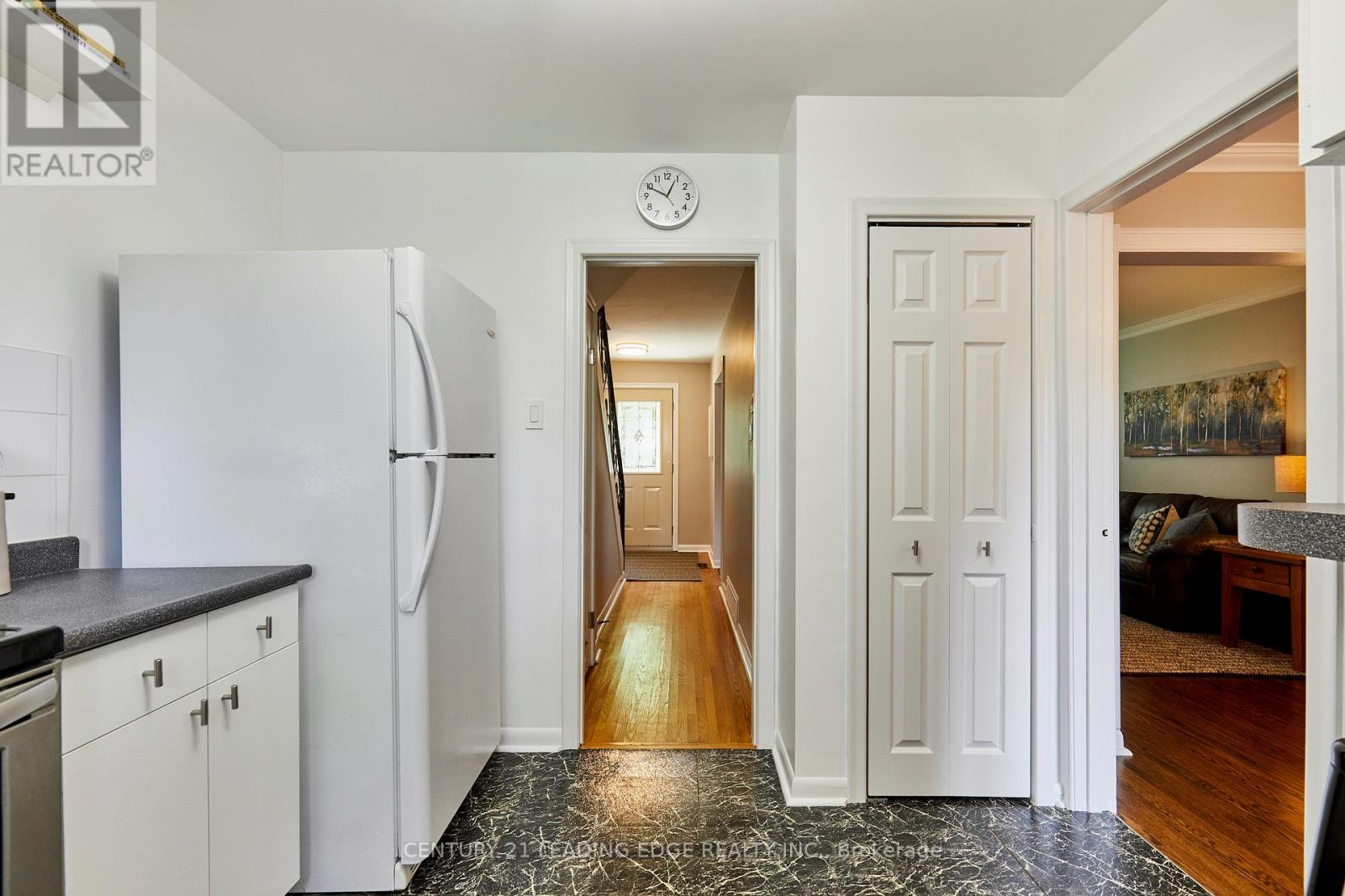 108 Gradwell Drive, Toronto, Ontario  M1M 2N2 - Photo 24 - E13810608