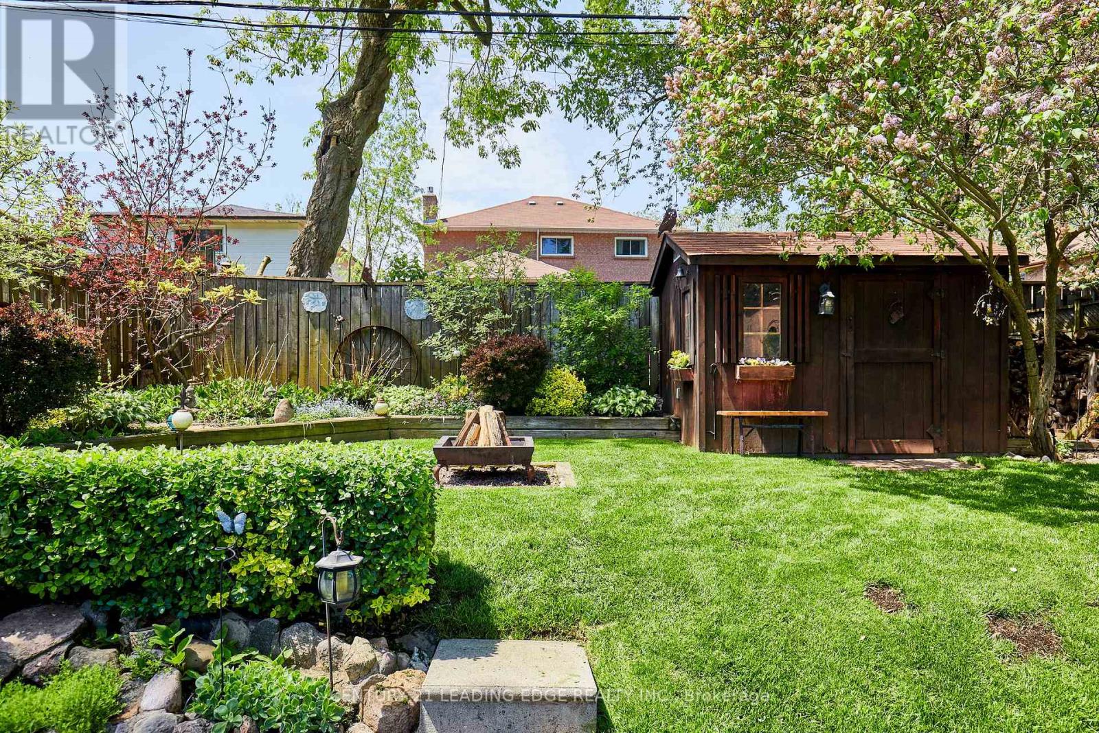 108 Gradwell Drive, Toronto, Ontario  M1M 2N2 - Photo 6 - E13810608