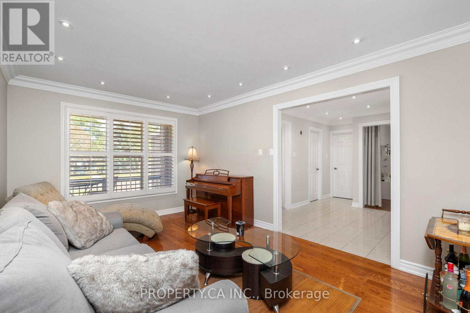 235 Brownridge Drive, Vaughan, Ontario  L4J 7E7 - Photo 2 - N13810722