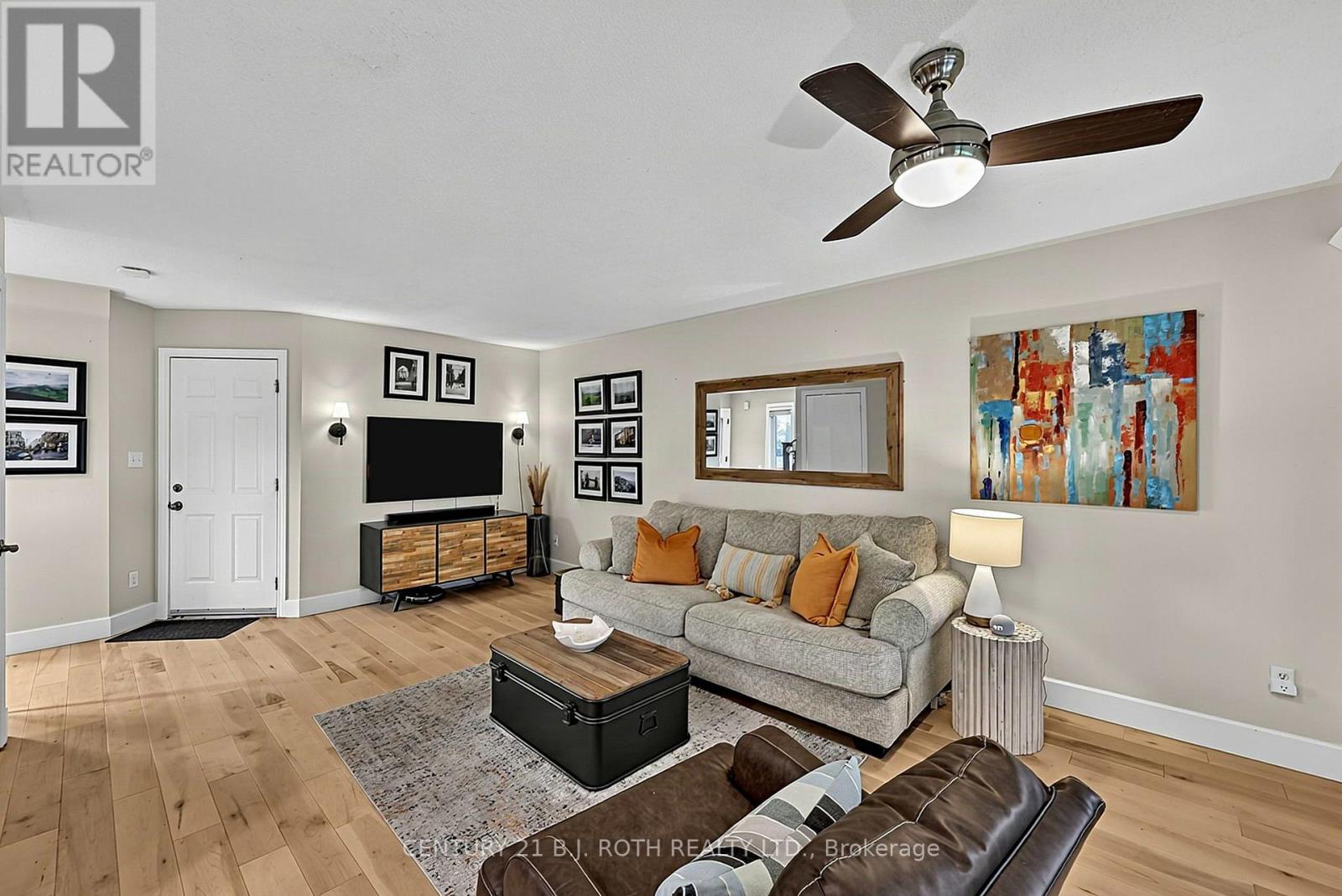 36 Aikens Crescent, Barrie (Holly), Ontario  L4N 8M6 - Photo 13 - S13810666