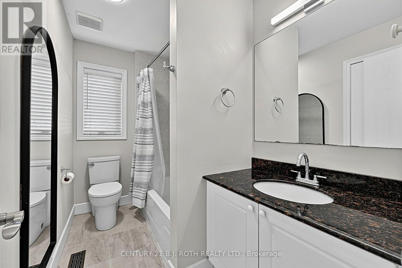 36 Aikens Crescent, Barrie (Holly), Ontario  L4N 8M6 - Photo 23 - S13810666
