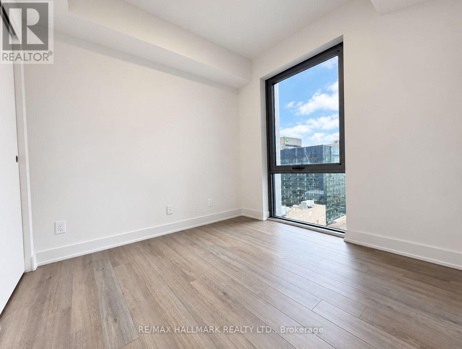 1402 - 8 Cumberland Street, Toronto, Ontario  M4W 0B6 - Photo 10 - C13809342
