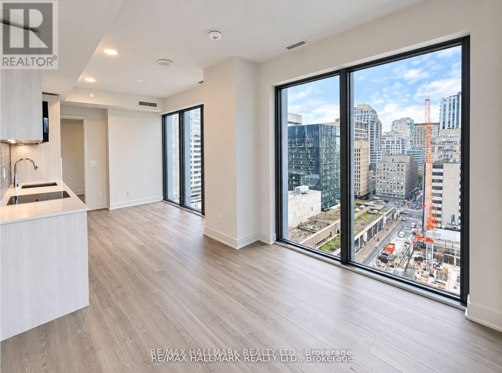 1402 - 8 Cumberland Street, Toronto, Ontario  M4W 0B6 - Photo 7 - C13809342