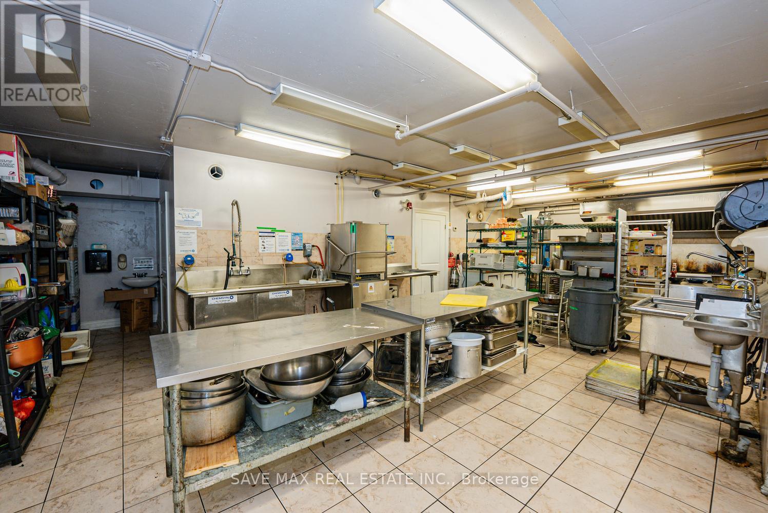 C2-C3 - 918 Dundas Street E, Mississauga, Ontario  L4Y 4H9 - Photo 27 - W13471514