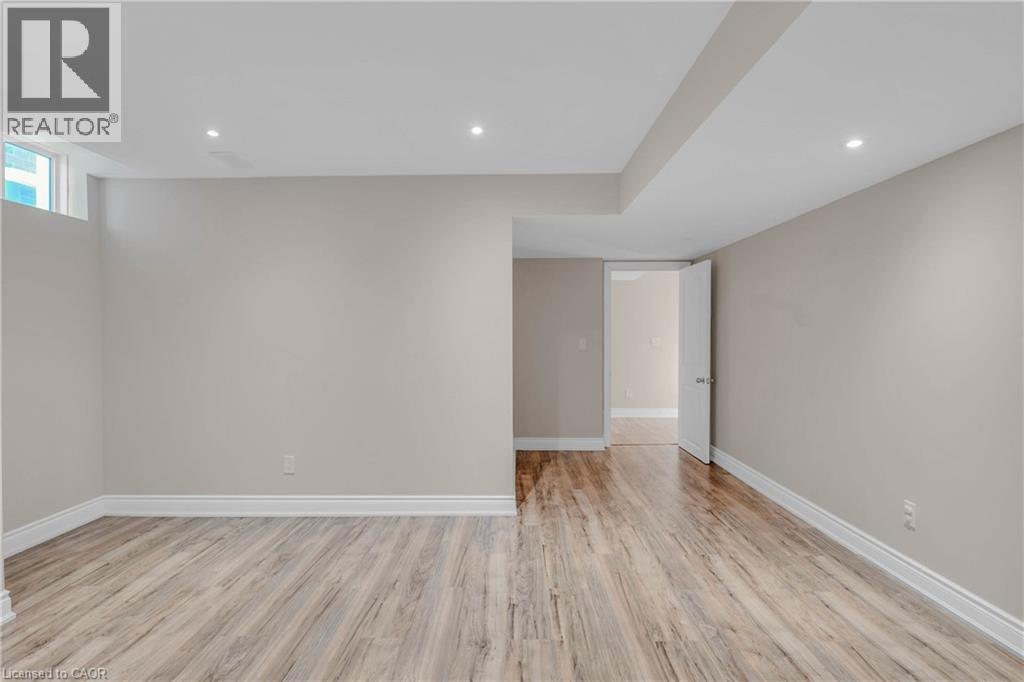 22 Woodhouse Street, Hamilton, Ontario  L9K 0H2 - Photo 43 - 40821329