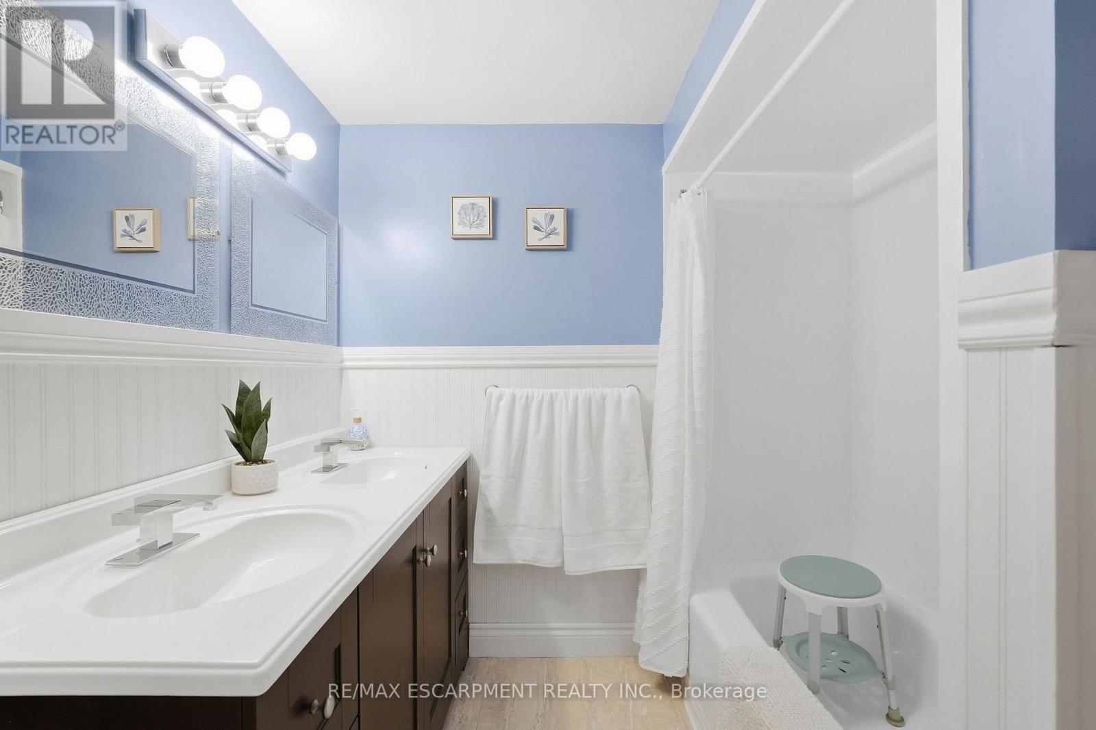 10 Courtland Avenue, Hamilton, Ontario  L9C 5Z2 - Photo 17 - X13810564