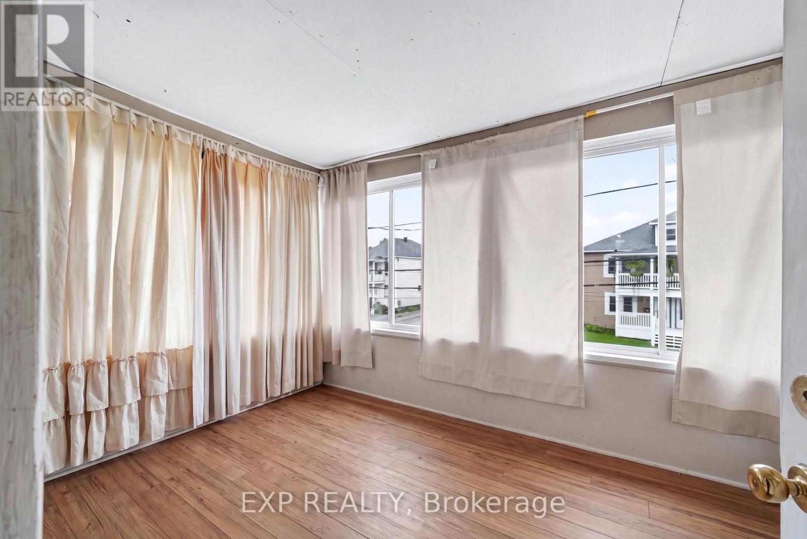 412 Mc Connell Avenue, Cornwall, Ontario  K6H 4L7 - Photo 11 - X13810664