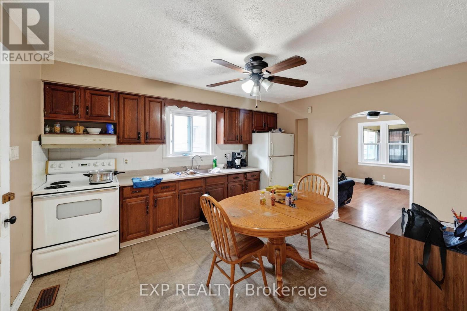 412 Mc Connell Avenue, Cornwall, Ontario  K6H 4L7 - Photo 5 - X13810664