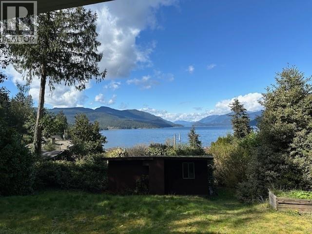 6201 CORACLE DRIVE, Sechelt, British Columbia