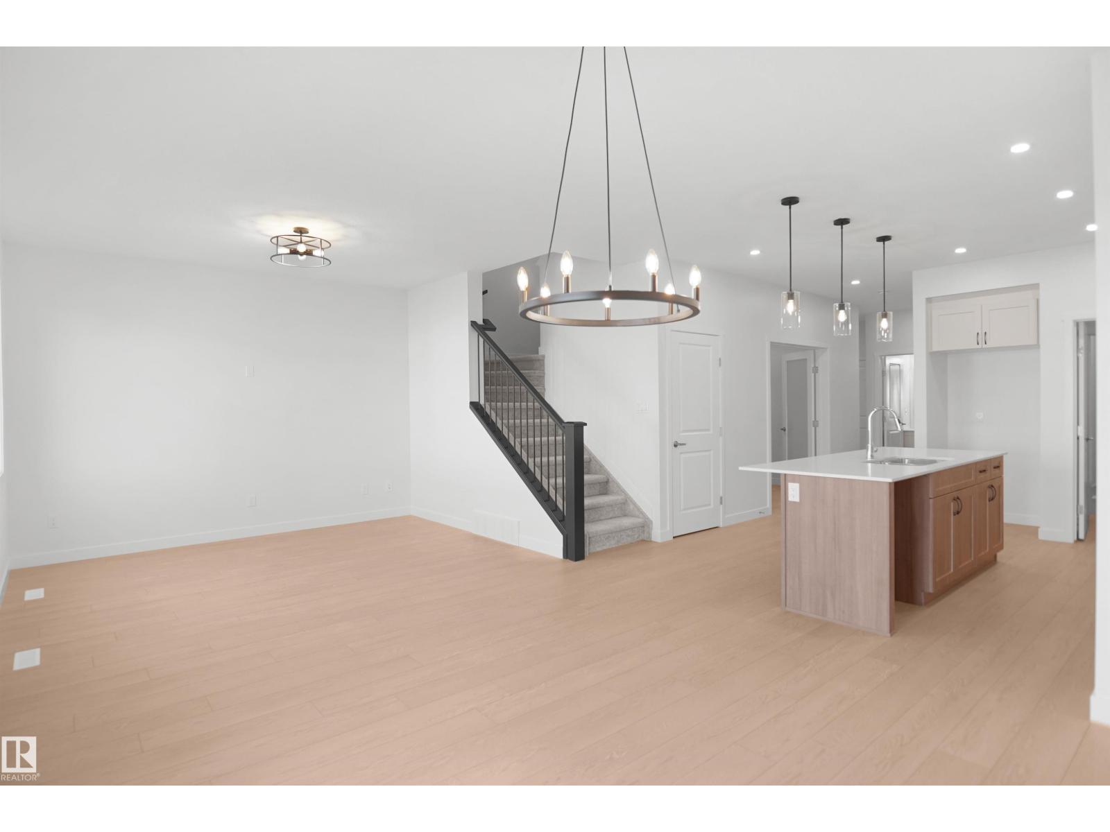 956 17 Av Nw, Edmonton, Alberta  T6T 2S5 - Photo 14 - E4495616