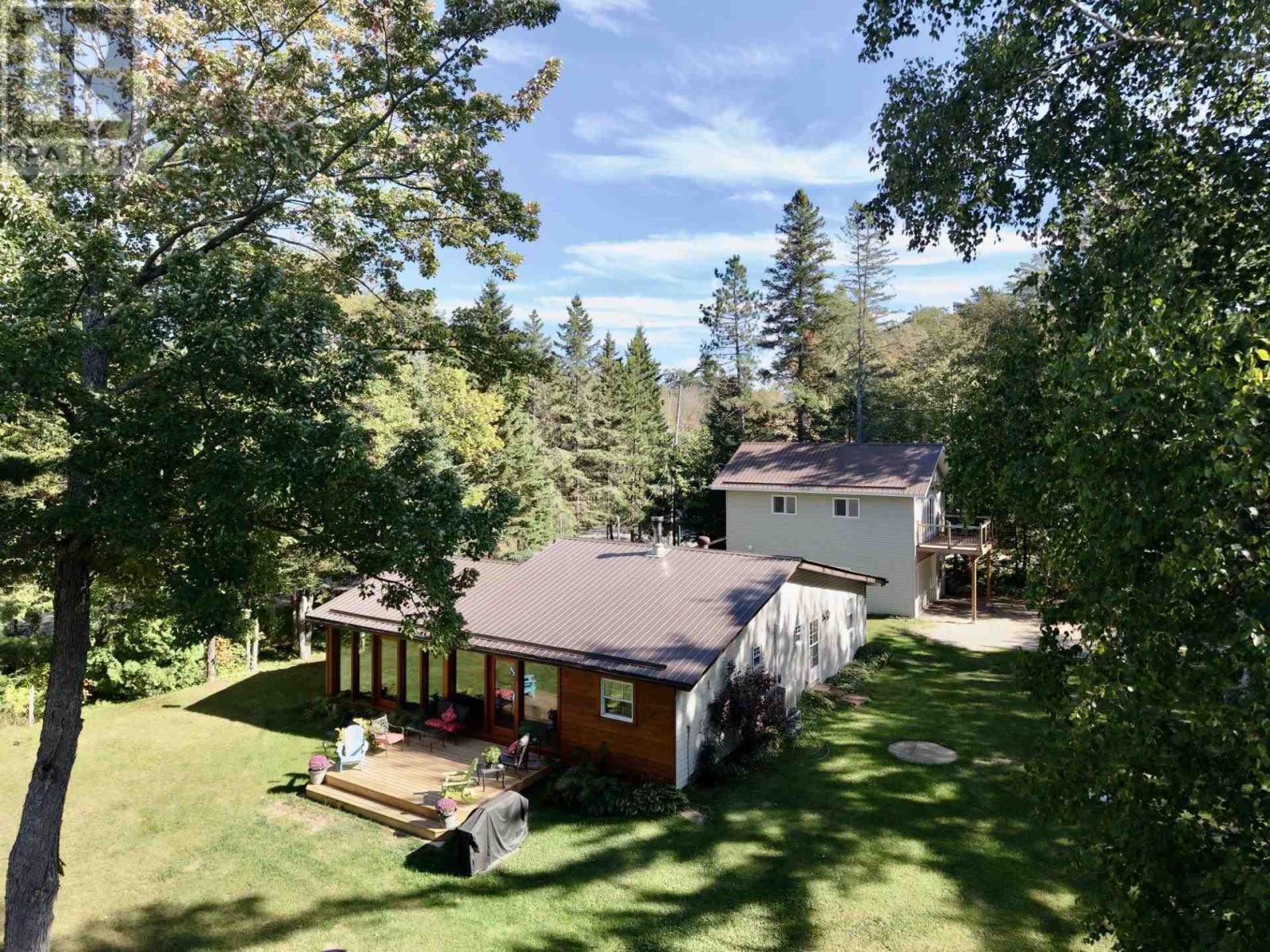 10 Watercrescent, Goulais River, Ontario P0S 1E0 - Photo 3 - SM262621