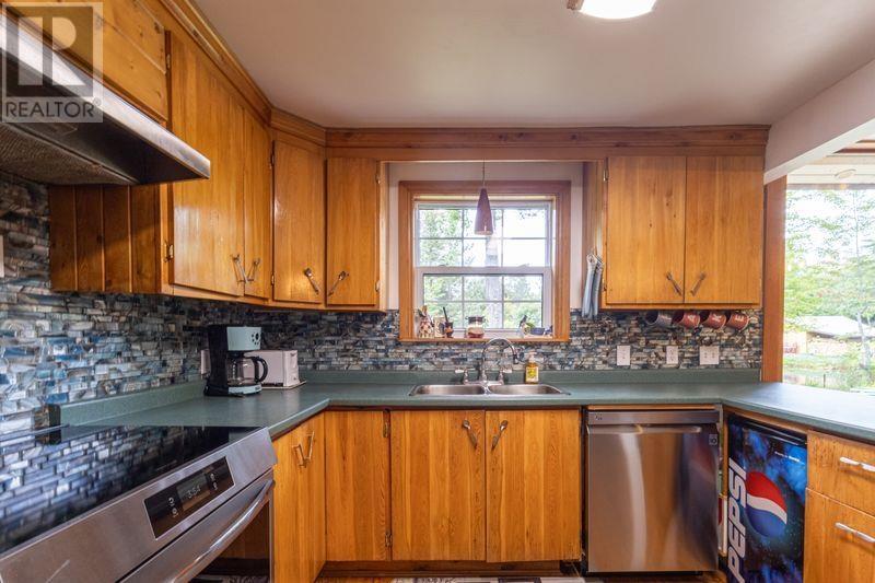 10 Watercrescent, Goulais River, Ontario P0S 1E0 - Photo 7 - SM262621
