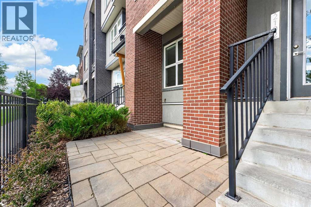 2102, 95 Burma Star Road SW, Calgary, Alberta  T3E 8A9 - Photo 2 - A2345695