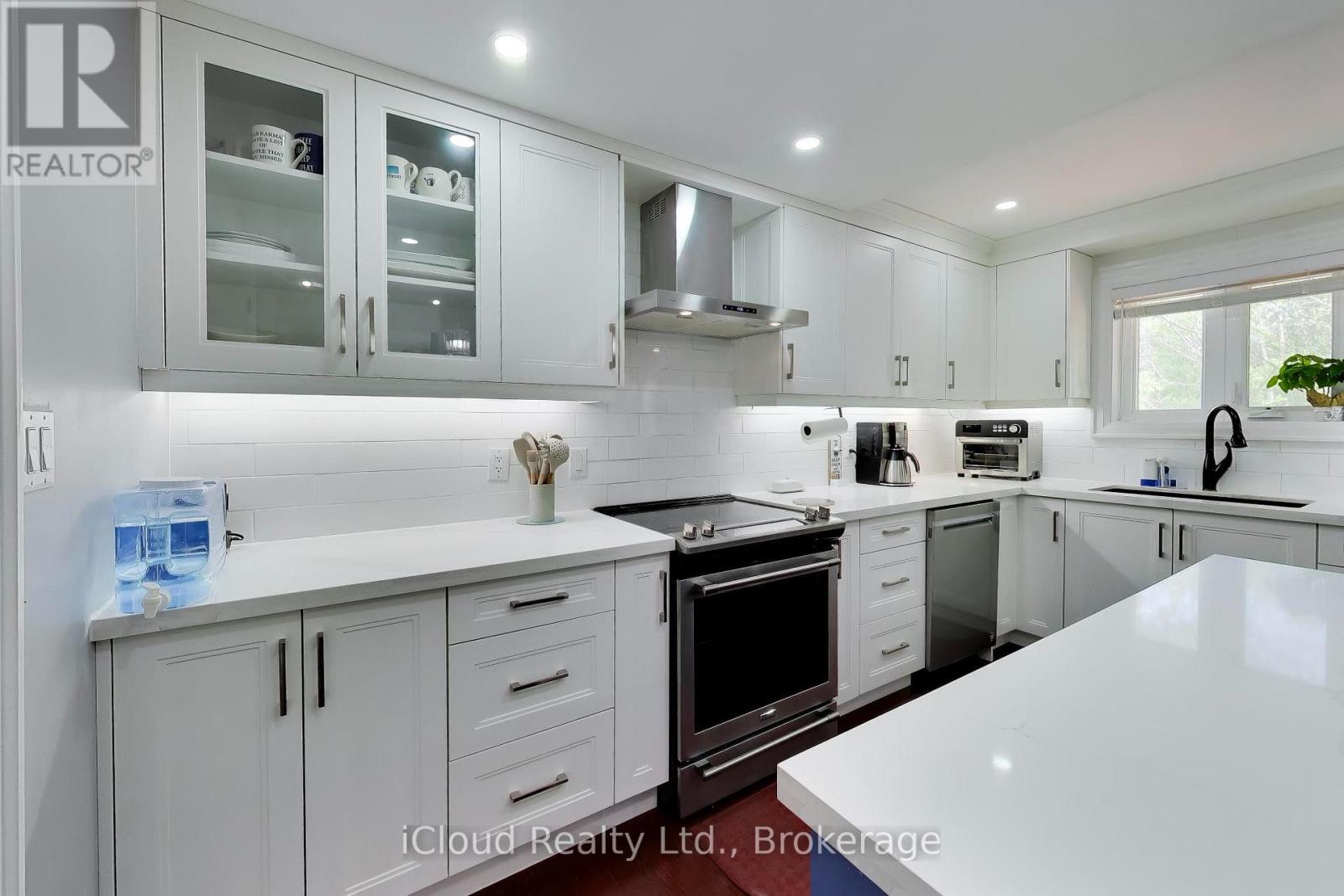 16175 Jane Street, King, Ontario  L7B 0G3 - Photo 13 - N13810274
