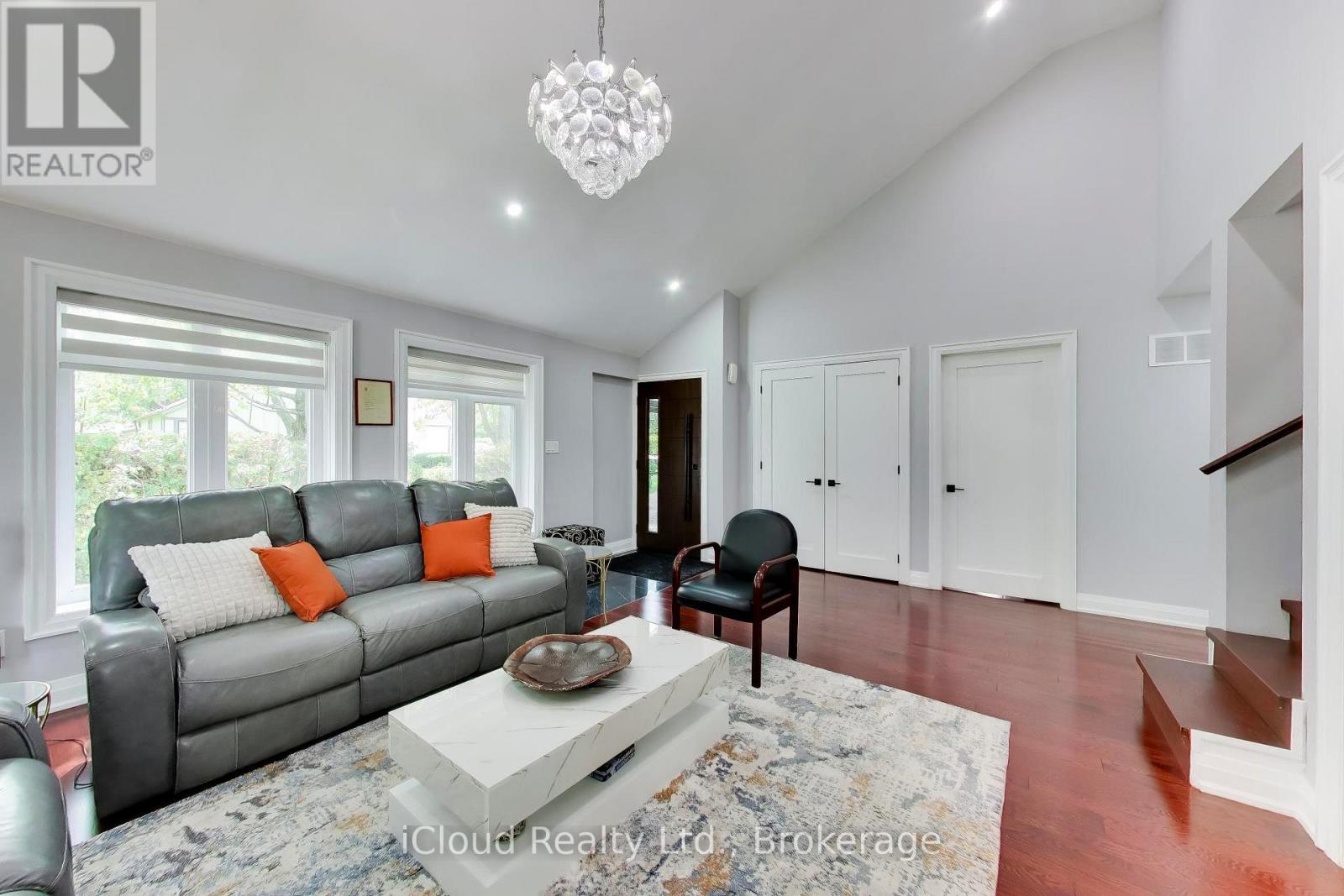 16175 Jane Street, King, Ontario  L7B 0G3 - Photo 8 - N13810274