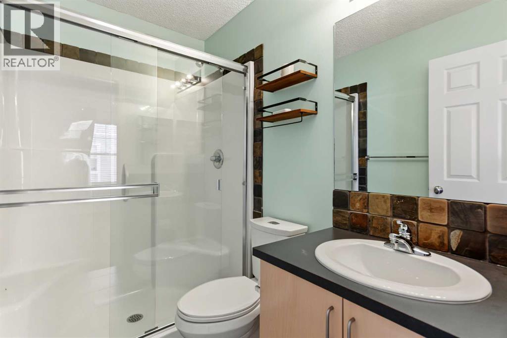 3240 New Brighton Gardens SE, Calgary, Alberta  T2Z 0A3 - Photo 19 - A2347067