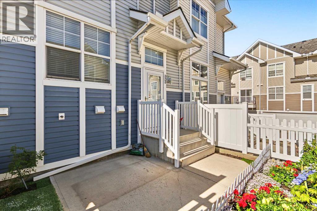 3240 New Brighton Gardens SE, Calgary, Alberta  T2Z 0A3 - Photo 27 - A2347067