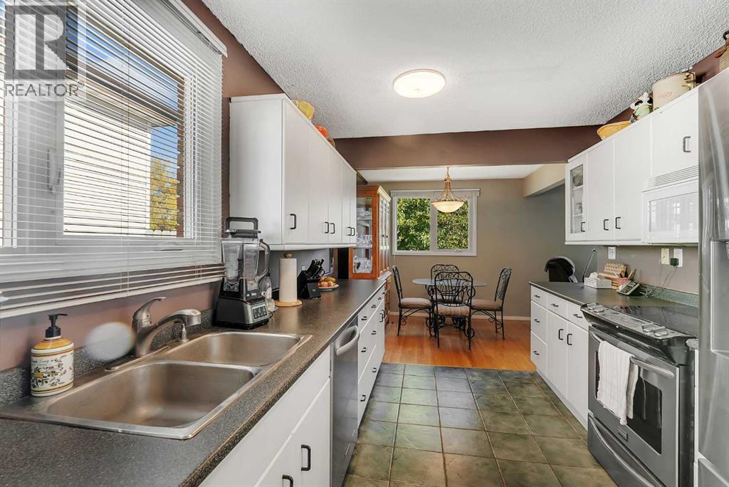 707 Fortalice Crescent SE, Calgary, Alberta  T2A 2C8 - Photo 12 - A2347062