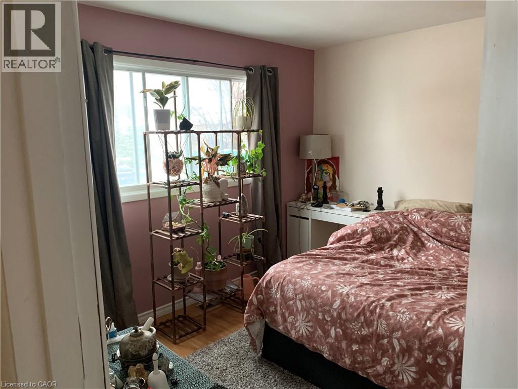 18 High Street, Waterloo, Ontario  N2L 3X6 - Photo 28 - 40858486