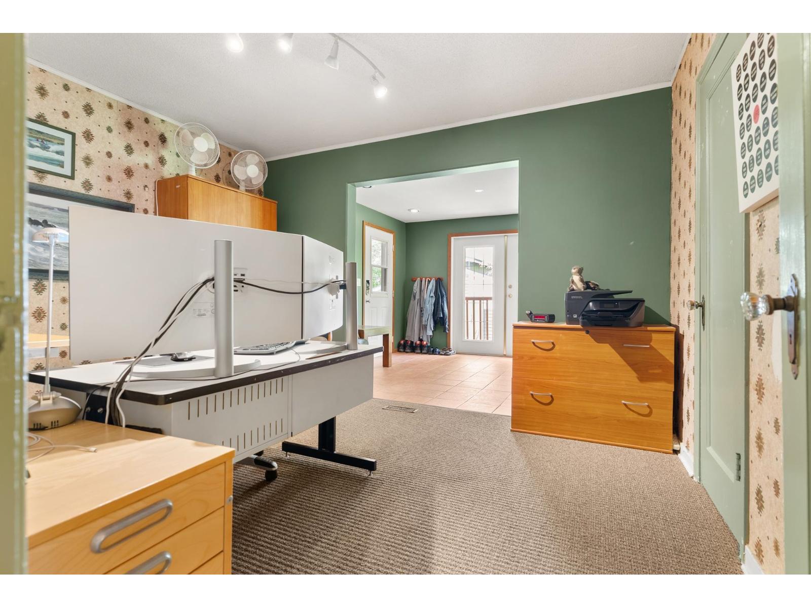 21415 0 Avenue, Langley, British Columbia  V2Z 1S6 - Photo 34 - R3126050