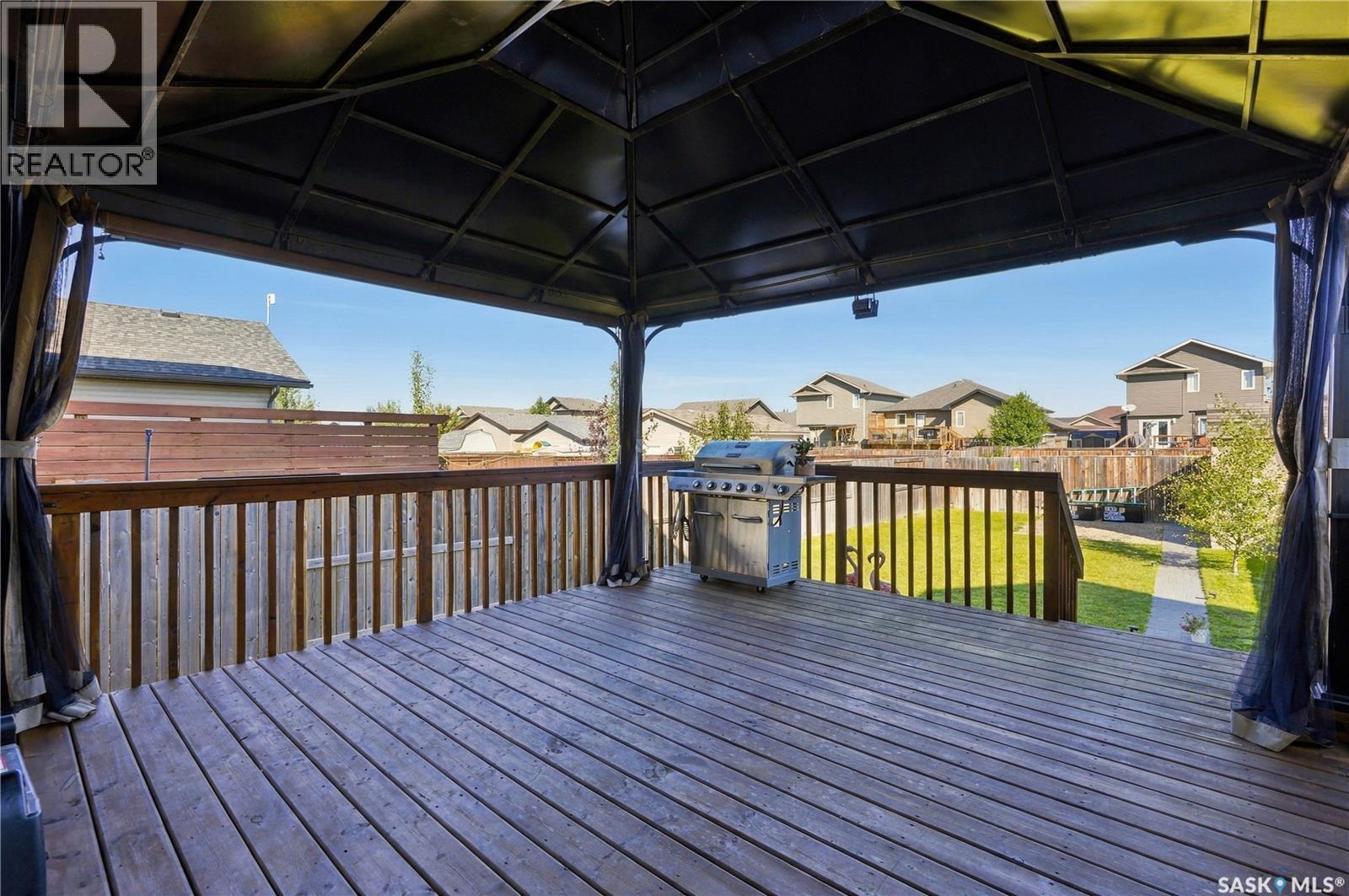 927 Glenview Cove, Martensville, Saskatchewan  S0K 0A2 - Photo 30 - SK048994