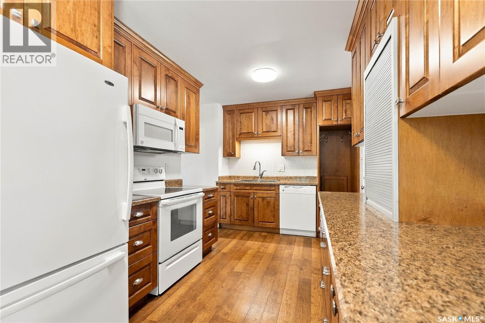 537 T Avenue S, Saskatoon, Saskatchewan  S7M 3B5 - Photo 11 - SK048967