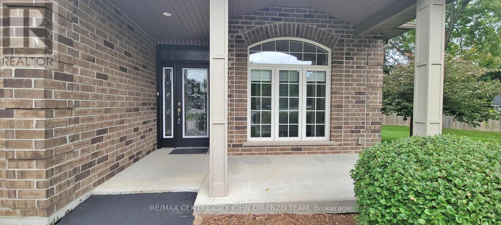 11 - 1 Vineden Drive, Central Elgin, Ontario  N5P 0E1 - Photo 23 - X13810844