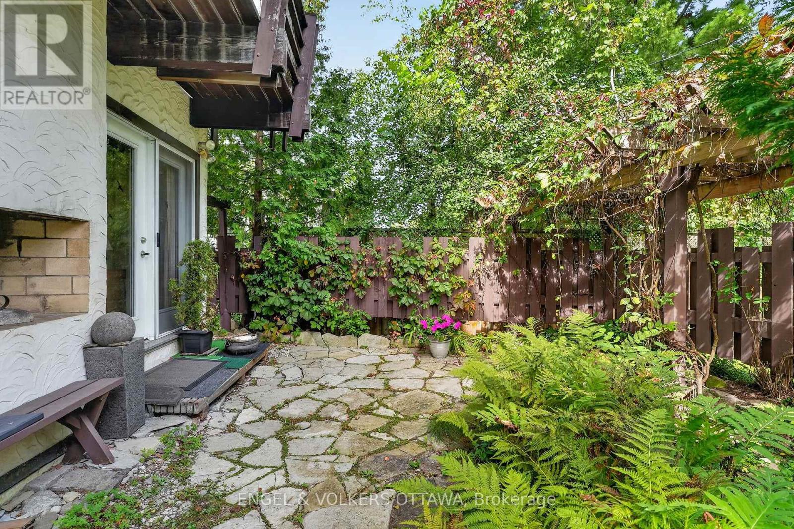 2101 Alta Vista Drive, Ottawa, Ontario  K1H 7L6 - Photo 47 - X13810816