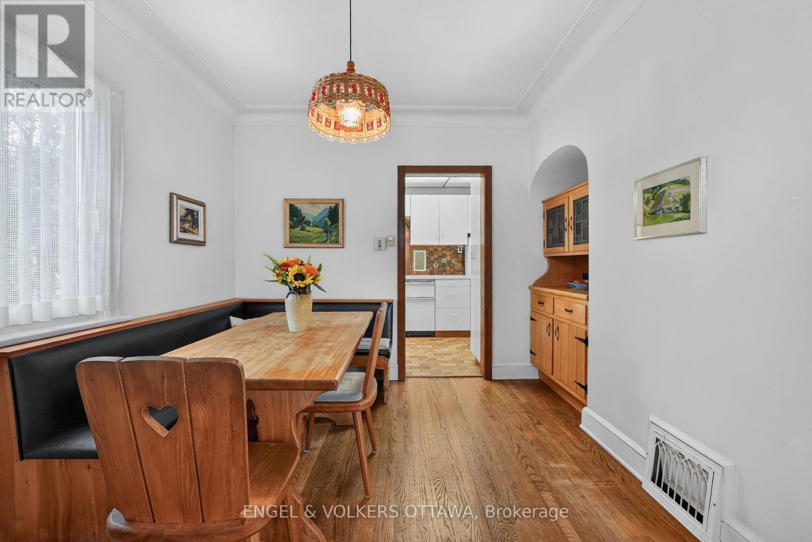 2101 Alta Vista Drive, Ottawa, Ontario  K1H 7L6 - Photo 8 - X13810816