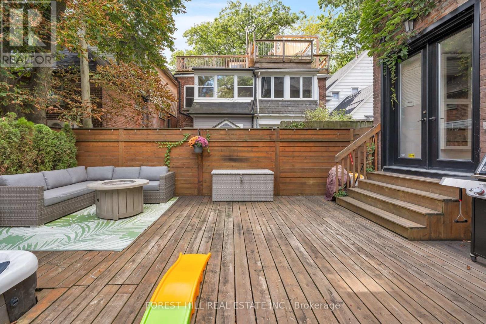 1 Balmy Avenue, Toronto, Ontario  M4E 1C7 - Photo 47 - E13809004