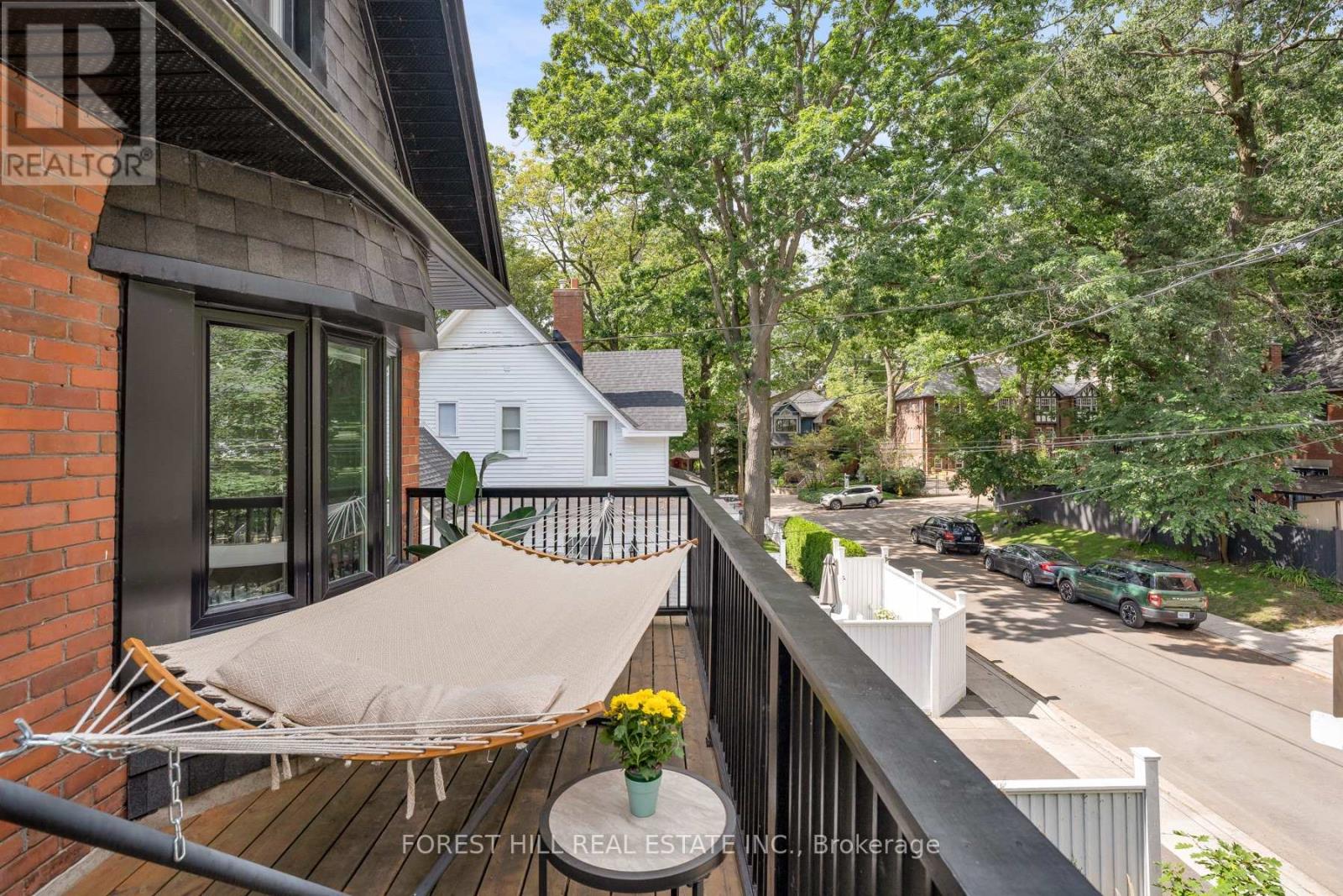 1 Balmy Avenue, Toronto, Ontario  M4E 1C7 - Photo 37 - E13809004
