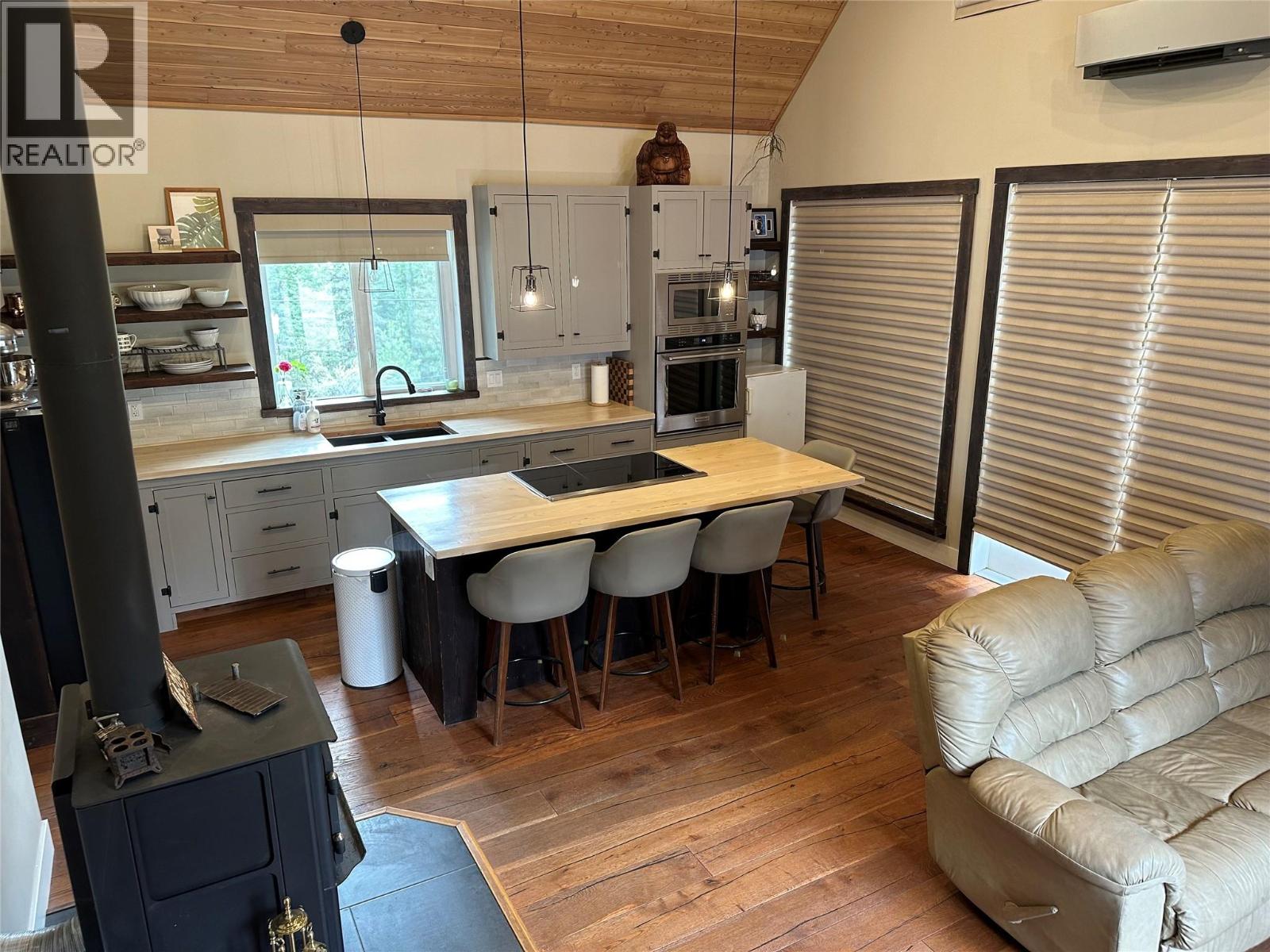 3655 Mclean Creek Road, Okanagan Falls, British Columbia  V0H 1R5 - Photo 25 - 10401308