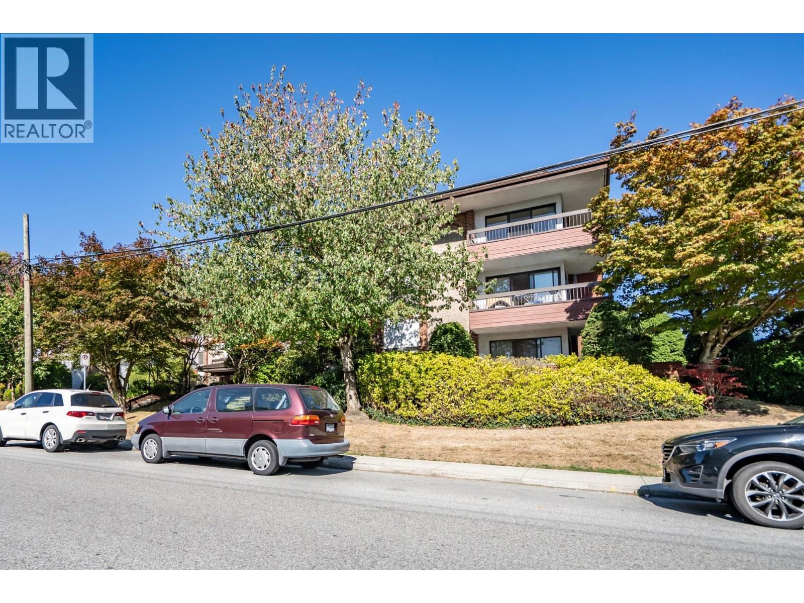 107 7180 LINDEN AVENUE, burnaby, British Columbia