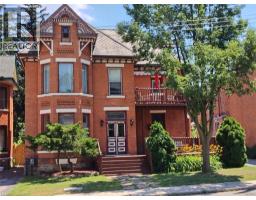 27 ONTARIO Avenue, Hamilton, Ontario