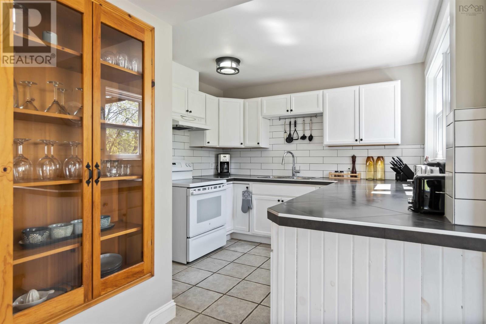 18 Woodman Road photo 22