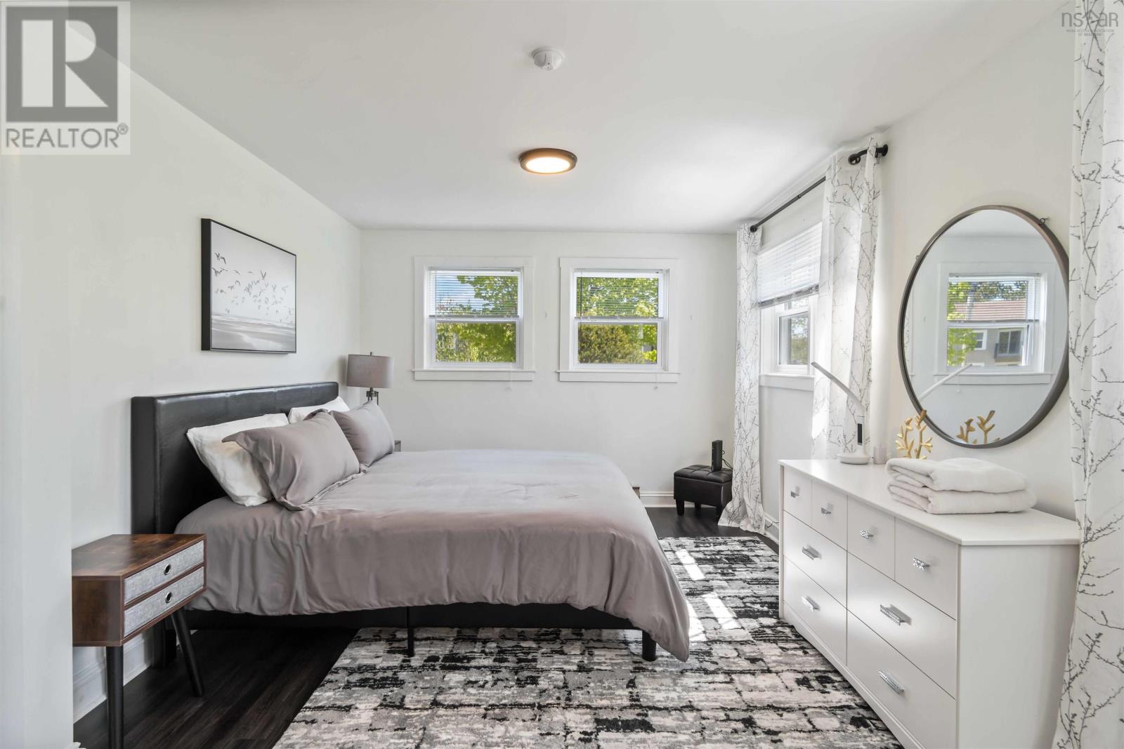 18 Woodman Road photo 24