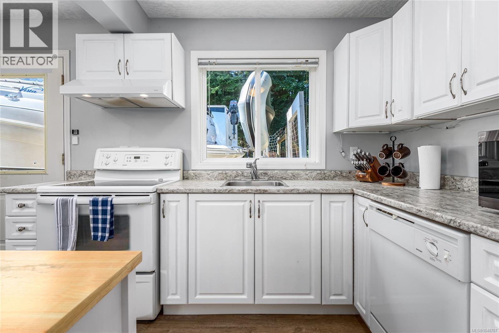 In-law suite kitchen