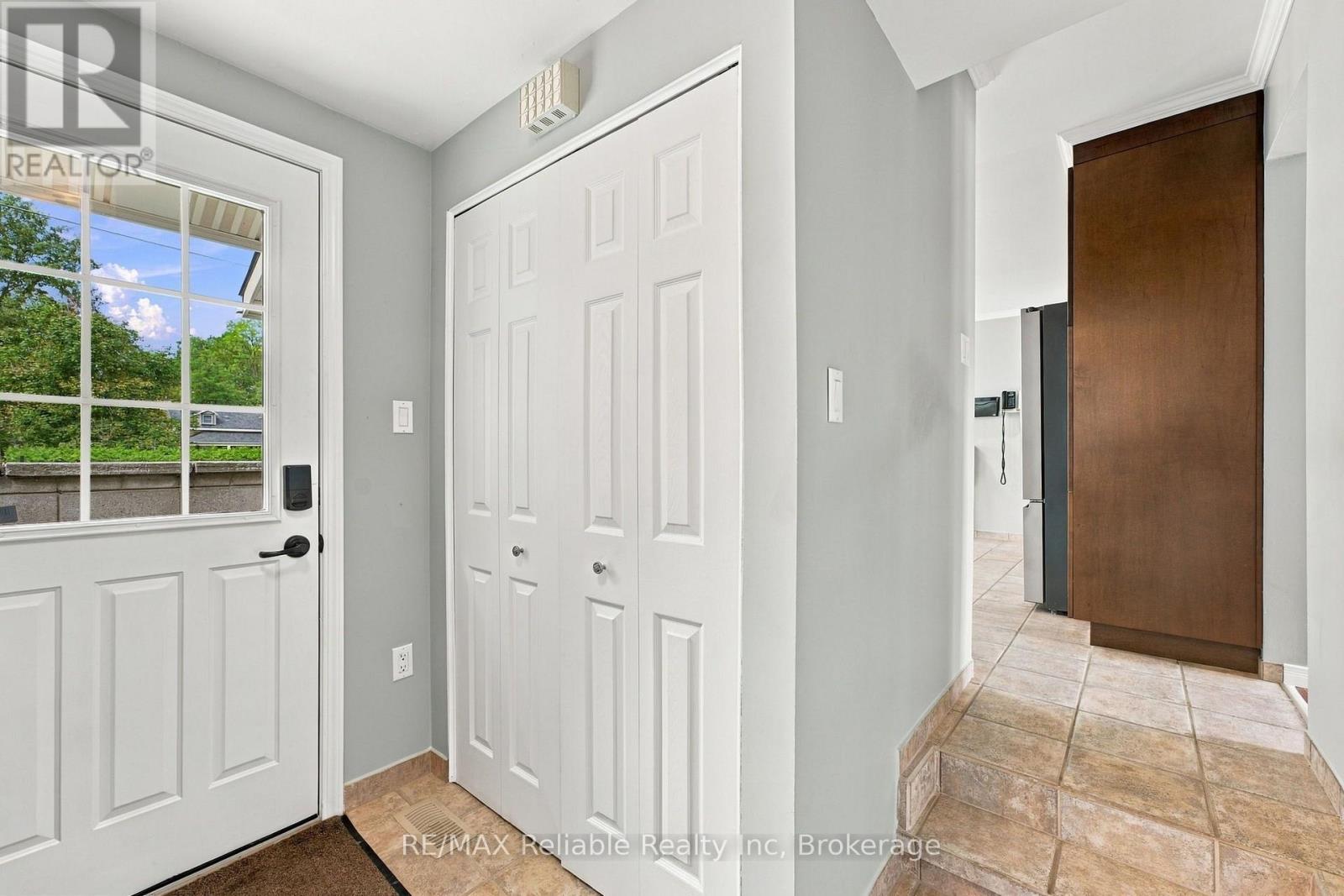 71 Kruse Drive, Huron East, Ontario  N0K 1G0 - Photo 6 - X13810772