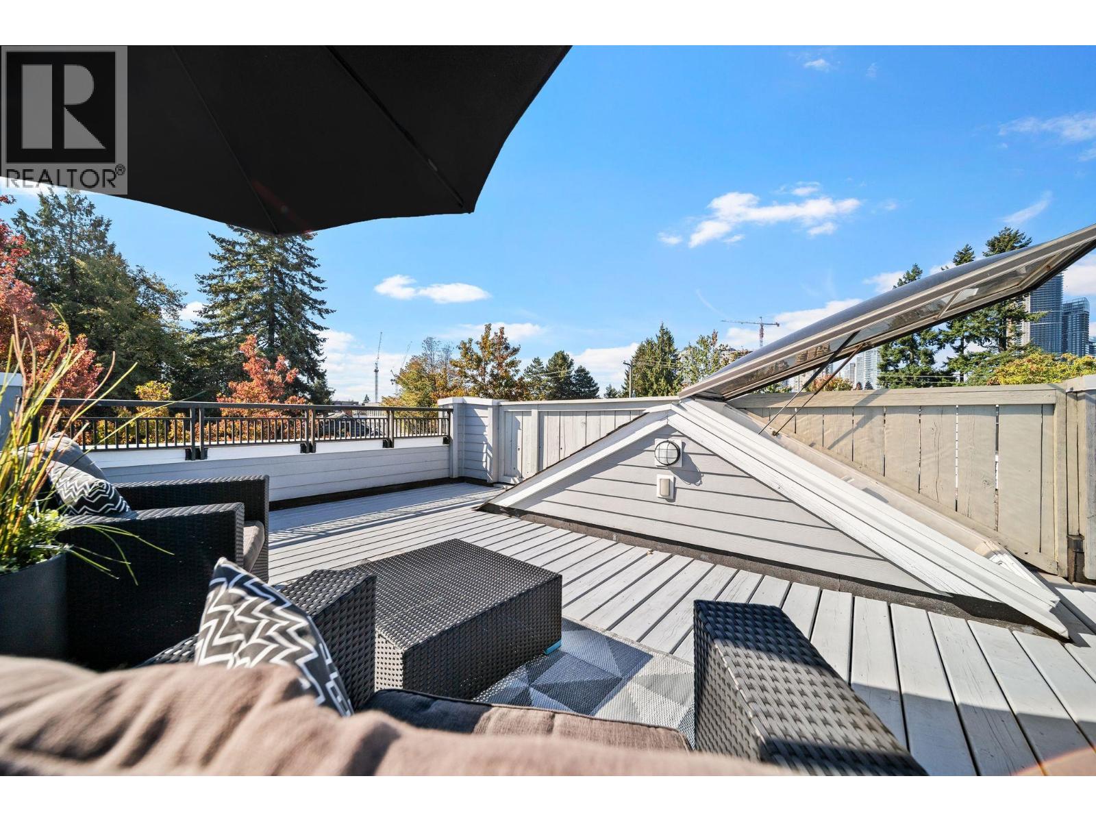 44 6528 DENBIGH AVENUE, burnaby, British Columbia