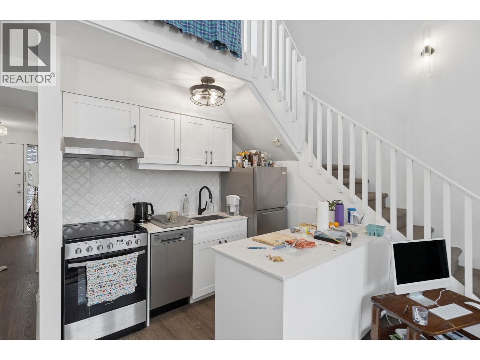 6 2023 West 4th Avenue, Vancouver, British Columbia  V6J 1N3 - Photo 10 - R3167633