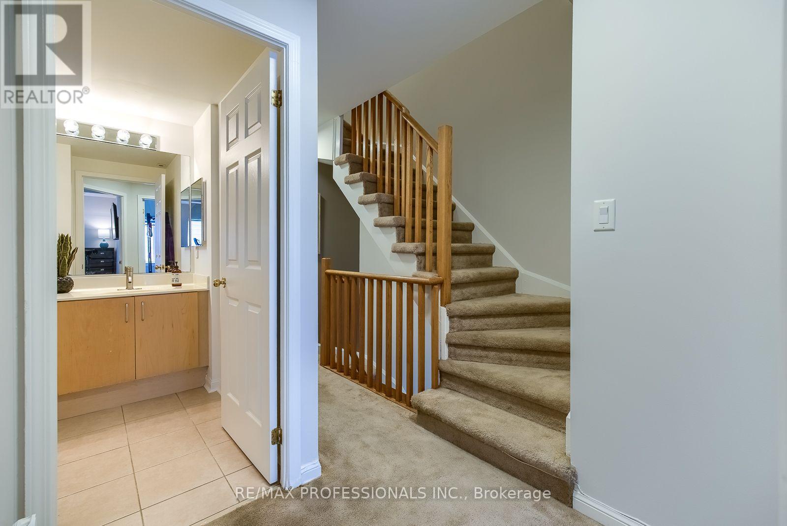 327 - 32 Stadium Road, Toronto, Ontario  M5V 3P4 - Photo 20 - C13810774