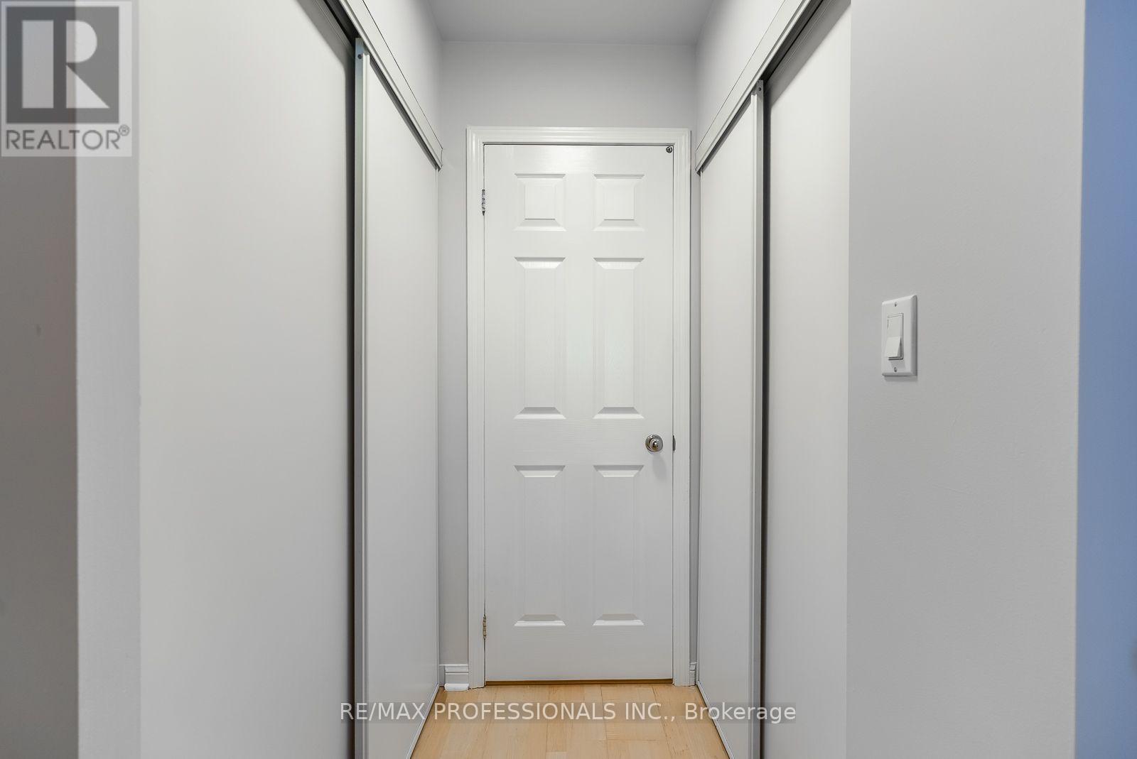 327 - 32 Stadium Road, Toronto, Ontario  M5V 3P4 - Photo 25 - C13810774